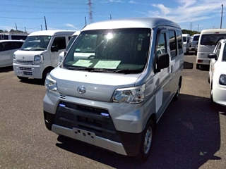 DAIHATSU HIJET VAN 2019