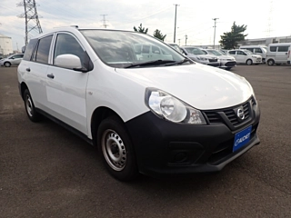 NISSAN AD 2020