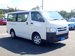 TOYOTA HIACE VAN 2020