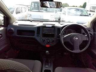 NISSAN AD 2021