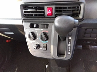 DAIHATSU TANTO 2020