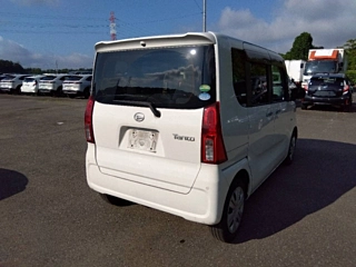 DAIHATSU TANTO 2020