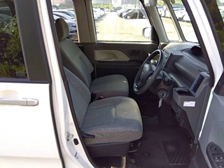 DAIHATSU TANTO 2020