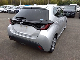 TOYOTA YARIS 2020