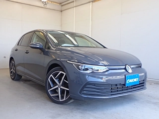 VOLKSWAGEN GOLF 2024