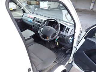 TOYOTA REGIUS ACE VAN 2013