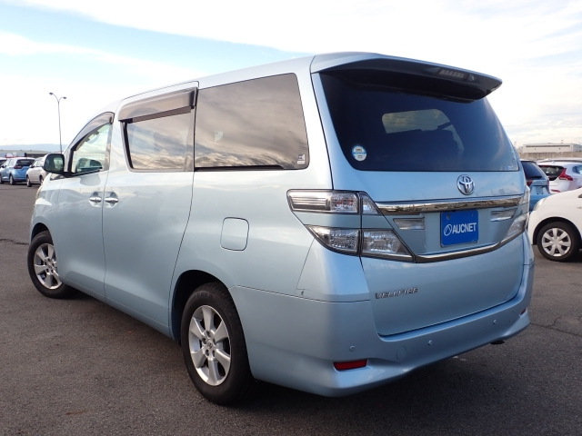 TOYOTA VELLFIRE 2012