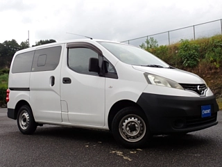 NISSAN NV200 2015