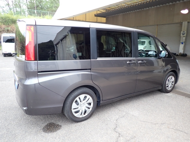 HONDA STEP WAGON 2021