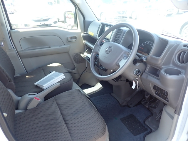 NISSAN CLIPPER VAN 2019