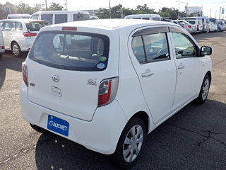 DAIHATSU MIRA E S 2012