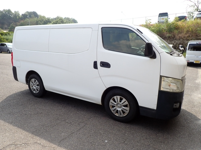 NISSAN CARAVAN VAN 2015