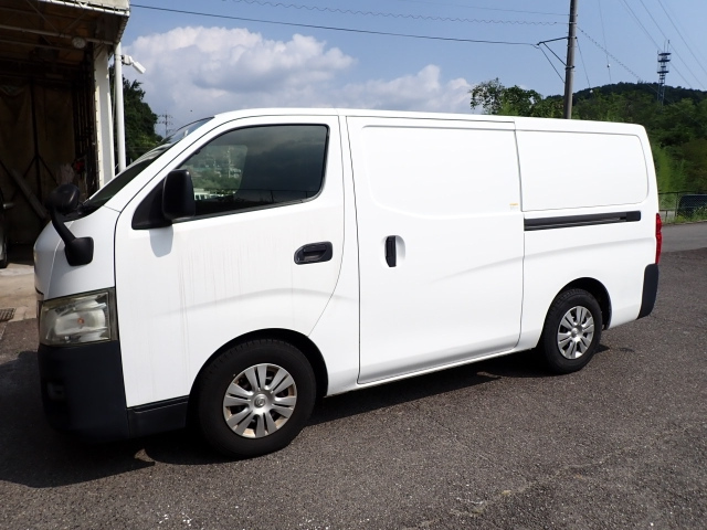 NISSAN CARAVAN VAN 2015