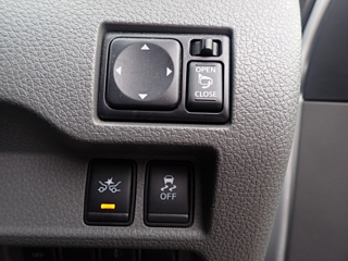 NISSAN CARAVAN VAN 2019