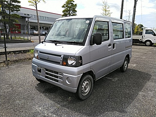 MITSUBISHI MINICAB VAN 2011