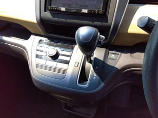 HONDA FREED 2018