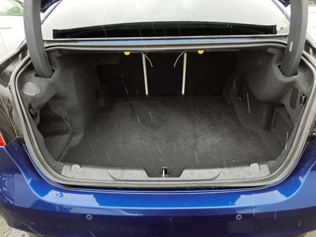 JAGUAR XE 2016