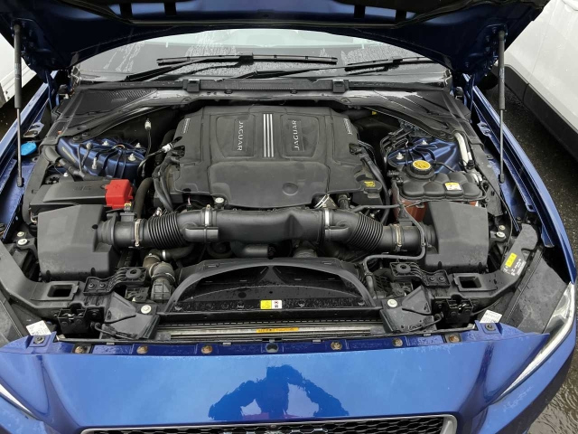 JAGUAR XE 2016