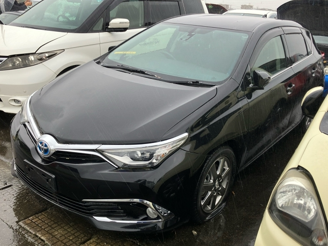 TOYOTA AURIS 2017