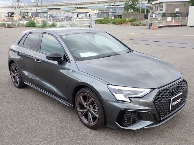 AUDI A3 2024