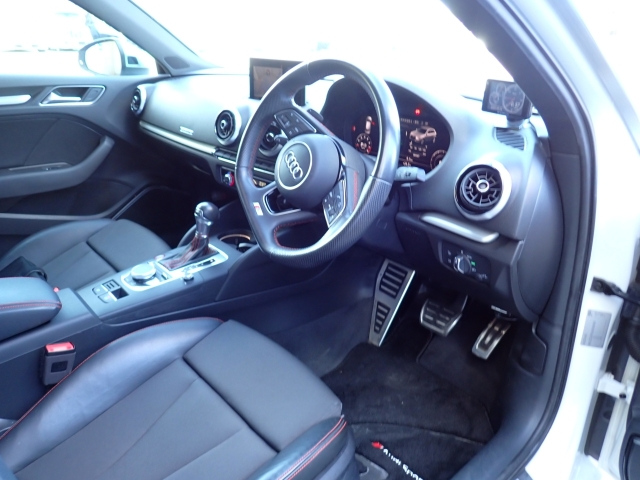 AUDI S3 2019