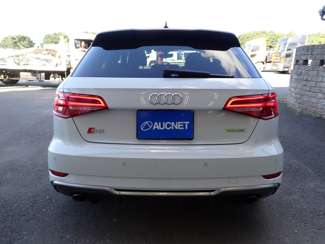 AUDI S3 2019