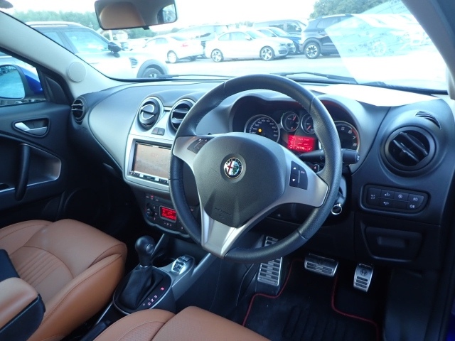 ALFAROMEO MITO 2015
