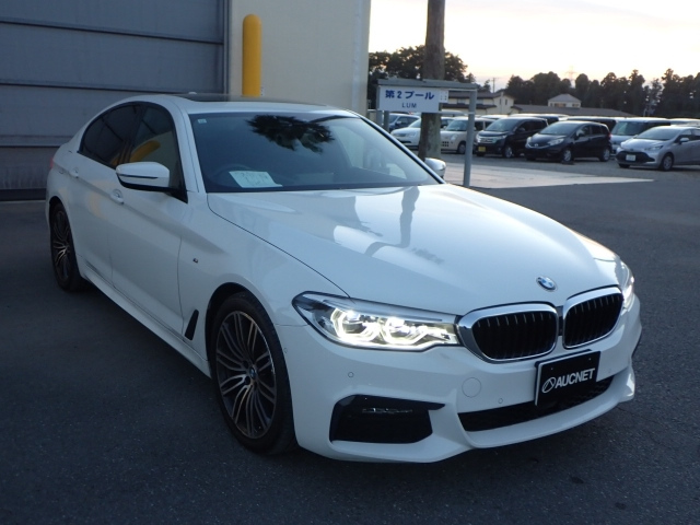 BMW 5 SERIES 2019