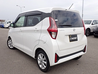 NISSAN DAYZ 2023