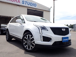 GM CADILLAC XT5 2022