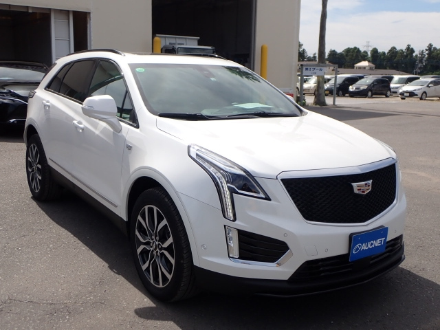 GM CADILLAC XT5 2022