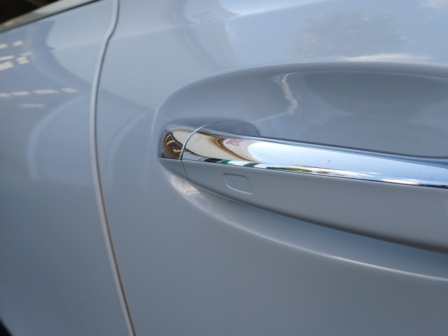 MERCEDES BENZ EQB 2023