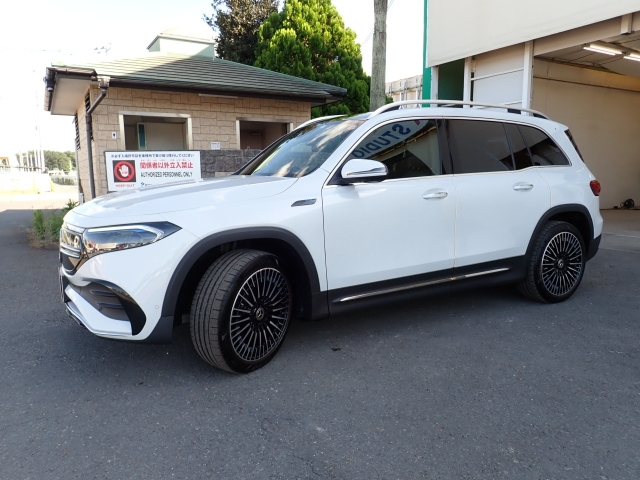 MERCEDES BENZ EQB 2023