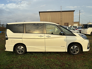 NISSAN SERENA 2022