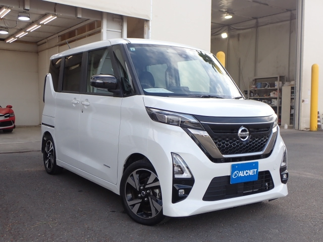NISSAN ROOX 2021