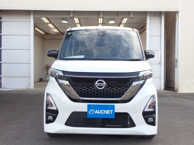 NISSAN ROOX 2021