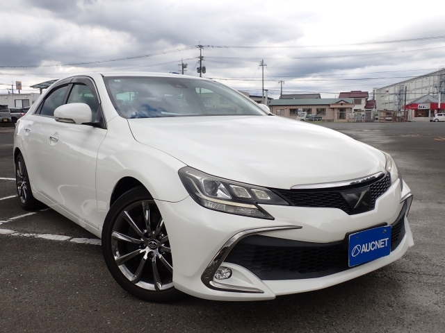 TOYOTA MARK X 2017