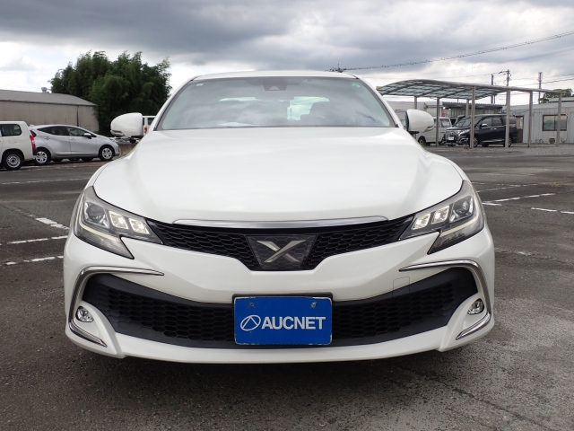 TOYOTA MARK X 2017