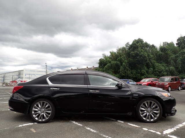 HONDA LEGEND 2015