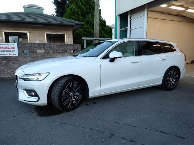VOLVO V60 2018