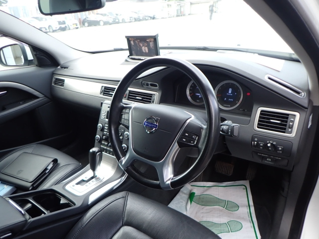 VOLVO S80 2011