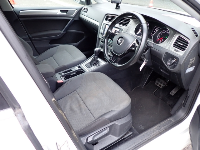 VOLKSWAGEN GOLF VARIANT 2014