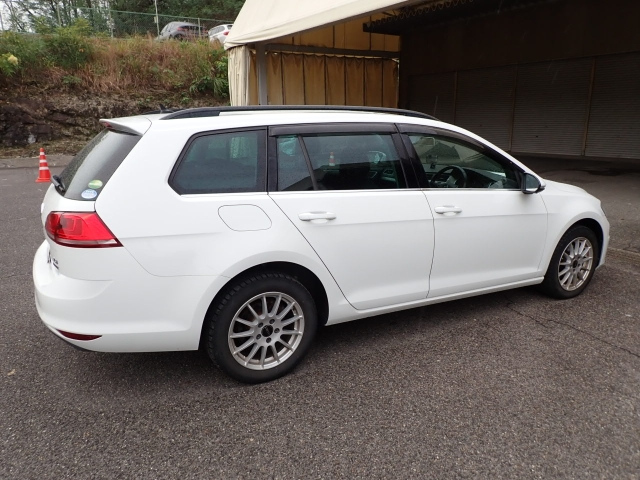 VOLKSWAGEN GOLF VARIANT 2014
