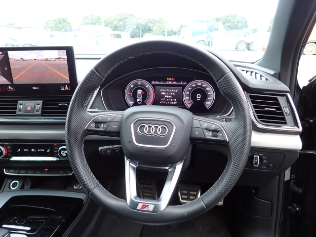 AUDI Q5 2022