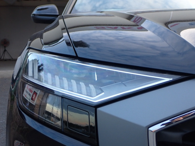 AUDI Q8 2021