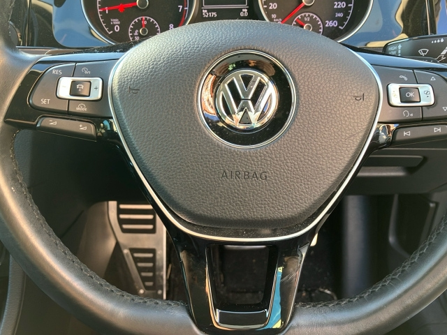 VOLKSWAGEN GOLF VARIANT 2015