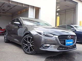 MAZDA AXELA 2017