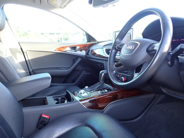 AUDI A6 2016
