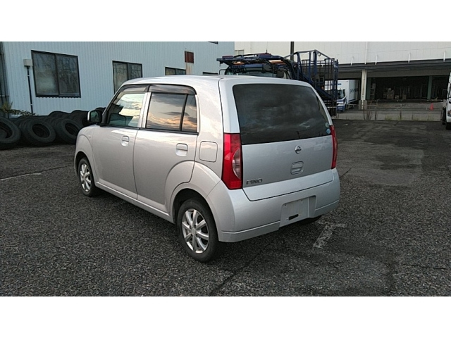 NISSAN PINO 2009