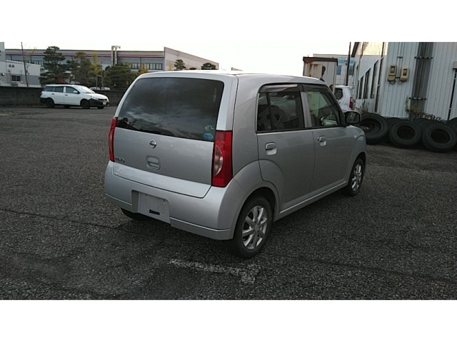 NISSAN PINO 2009